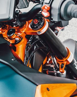 FACTORY-GABELBRÜCKE