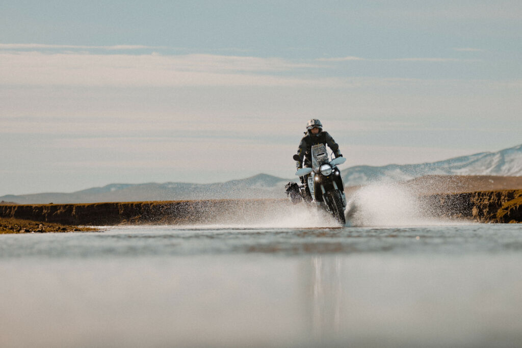 HUSQVARNA MOTORCYCLES ENTHÜLLT DIE NEUE NORDEN 901 EXPEDITION 2023