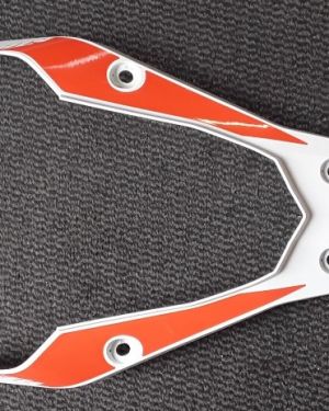 Heckverkleidung weiß mit Dekor