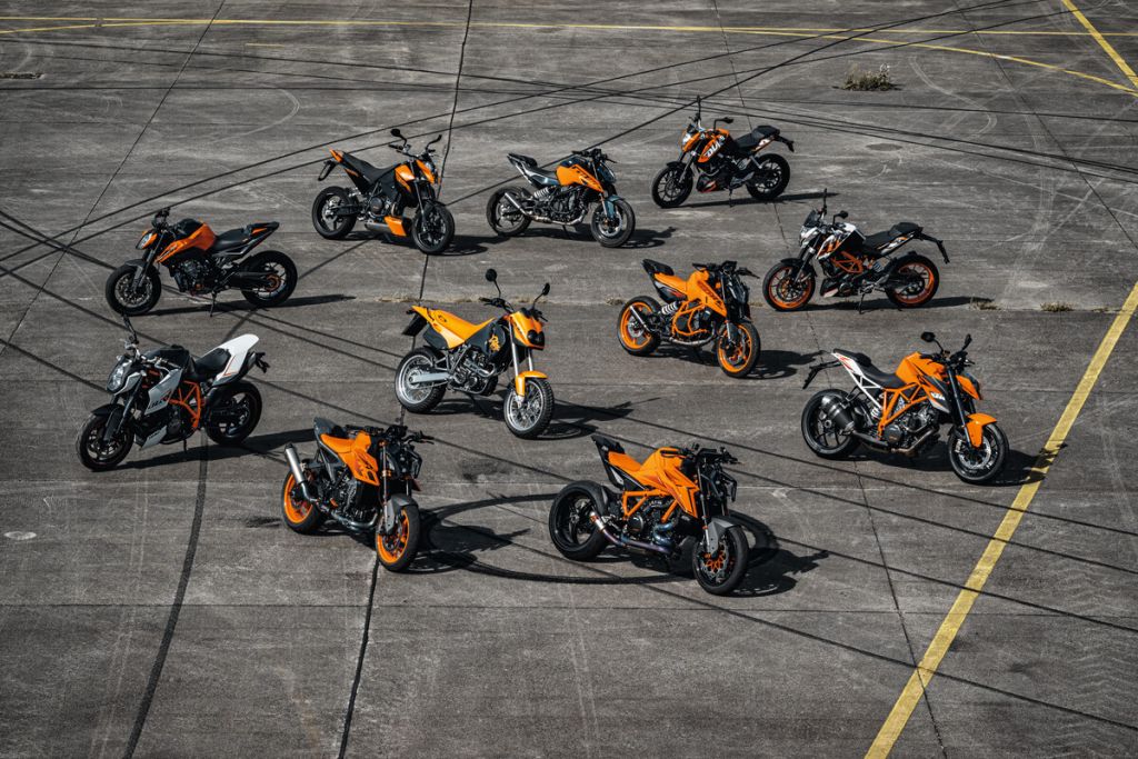KTM FEIERT DAS JUBILÄUM DER KTM DUKE – UNTER DEM MOTTO: