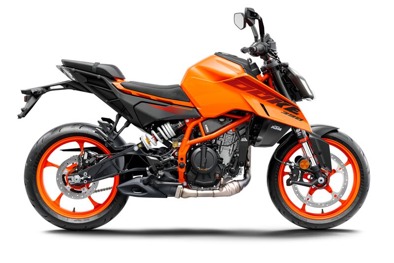390 Duke 25