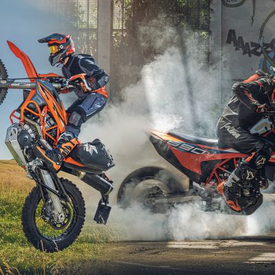 2023 KTM 690 SMC R & KTM 690 ENDURO R (2)