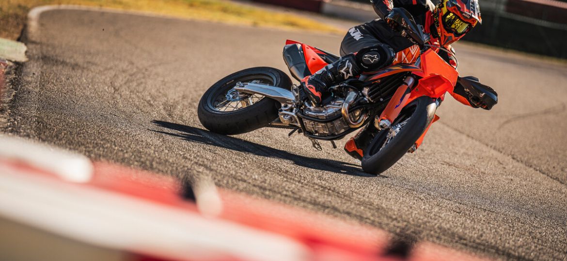 2026 KTM 450 SMR (9)