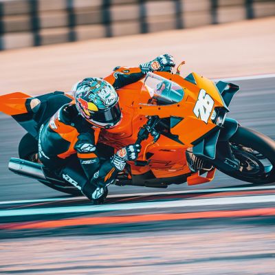 2026 KTM 990 RC R (7)