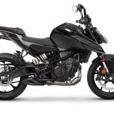 727408_MY26-KTM-125 DUKE-Black_001_EU_GLOBAL_IMAGES