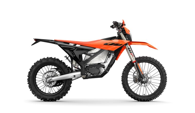 642683_MY27-KTM-FREERIDE E-EU-90-right_03_STUDIO IMAGES_EUROPE GLOBAL_STUDIO